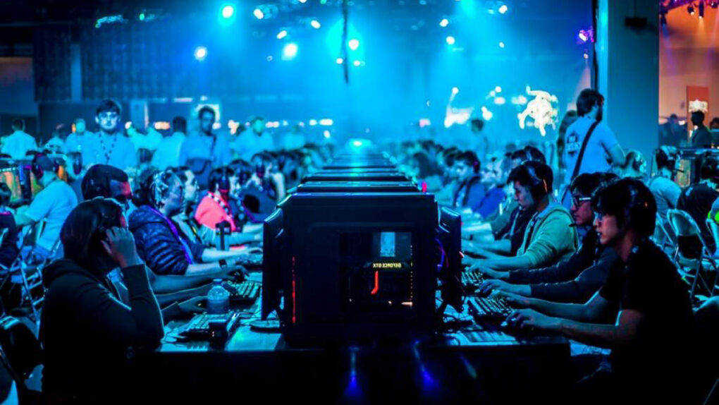 Gaming, Dota Tekken, COD